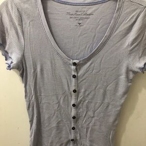 Button up shirt sleeve shirt